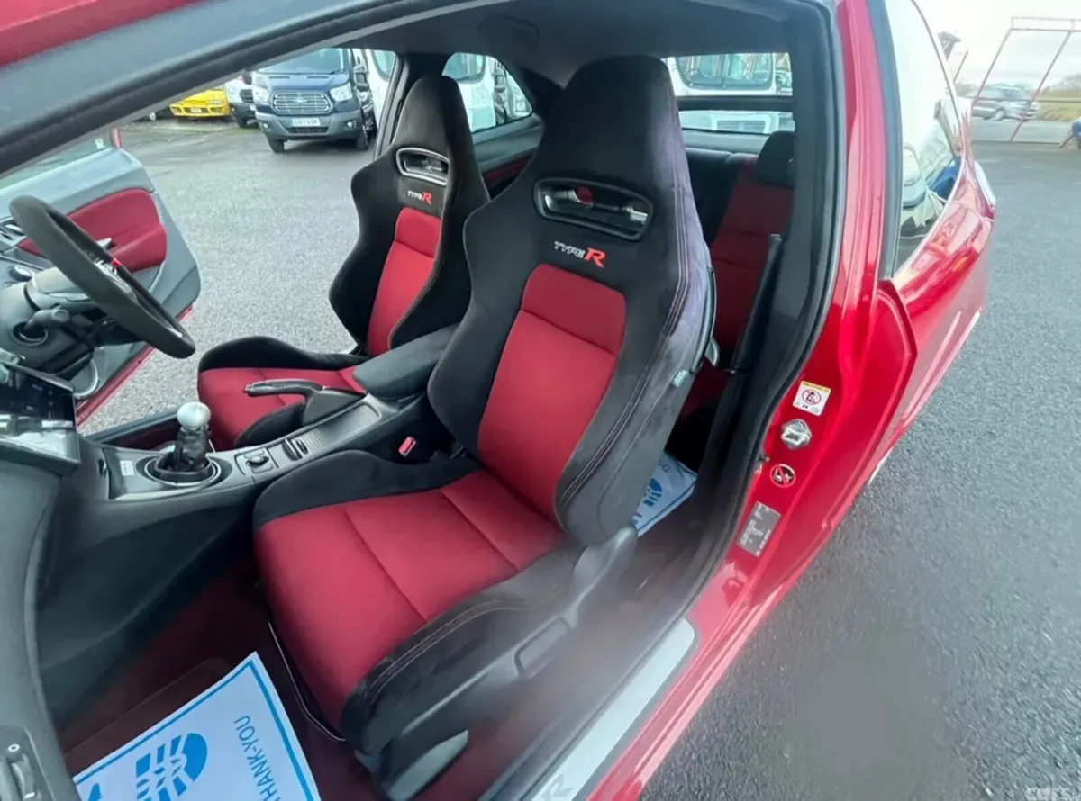 Honda Civic Hatchback, Petrol, 2007, Red