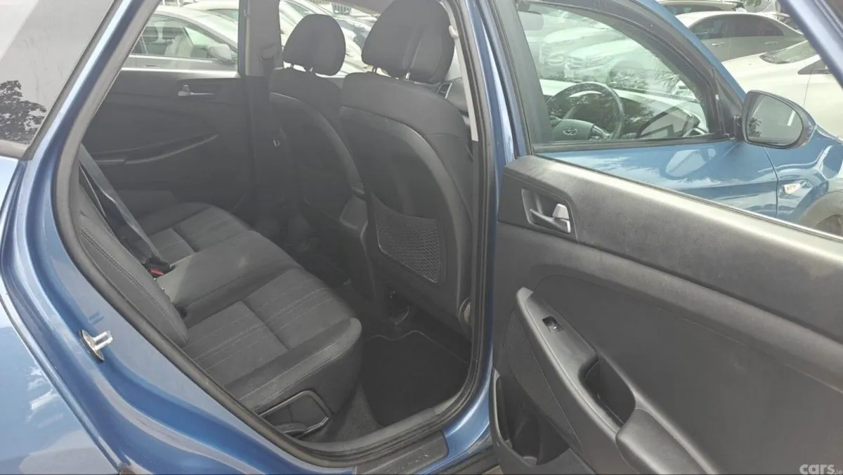 Hyundai Tucson SUV, Petrol, 2016, Blue