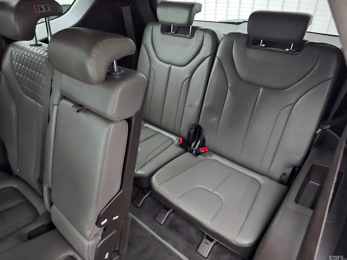 Hyundai Santa Fe SUV, Diesel, 2018, Black