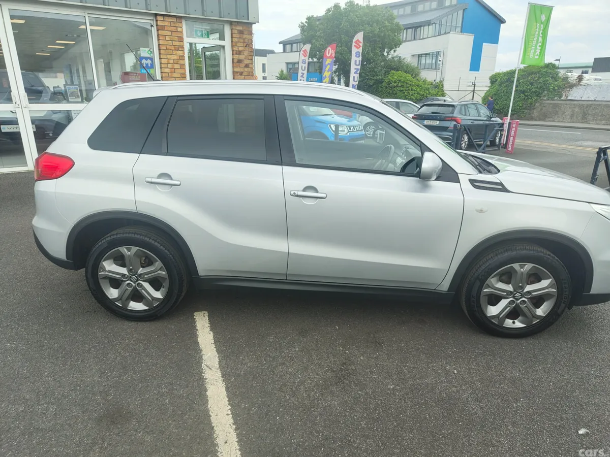 Suzuki Vitara SUV, Petrol, 2018, Grey