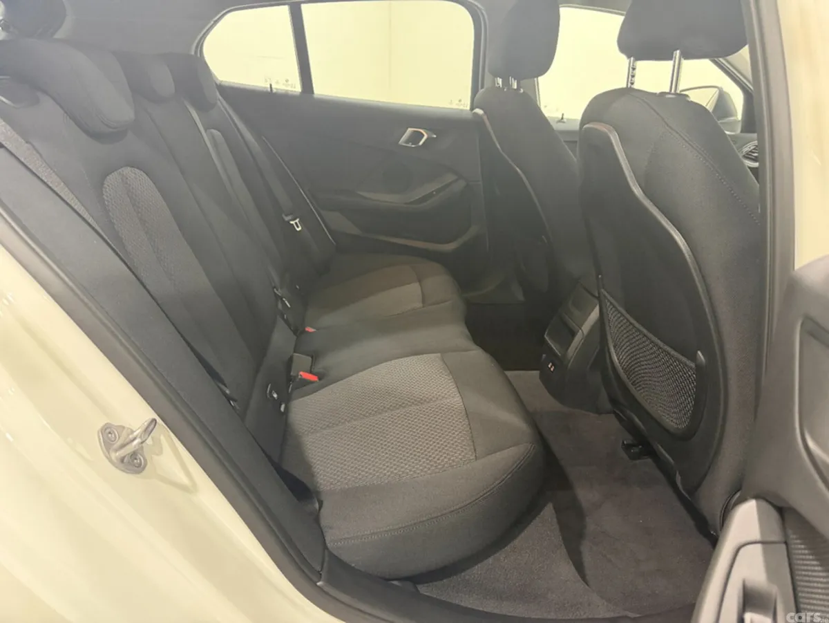 BMW 1-Series Hatchback, Diesel, 2022, White