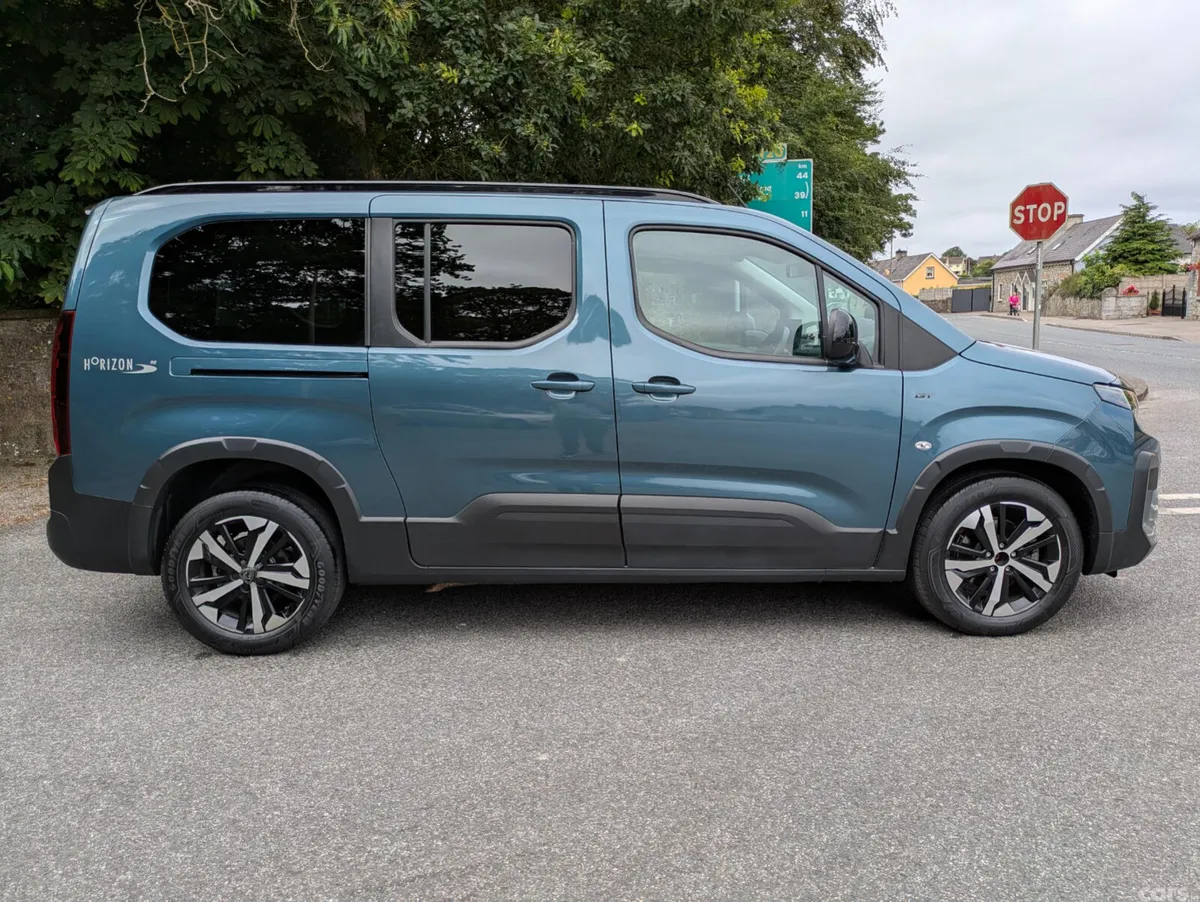 Peugeot Rifter MPV, Diesel, 2025, Blue