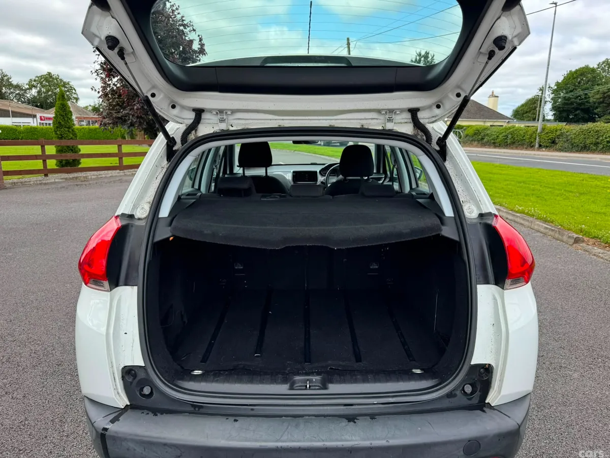 Peugeot 2008 SUV, Petrol, 2015, White