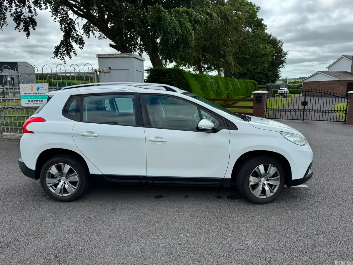 Peugeot 2008 SUV, Petrol, 2015, White