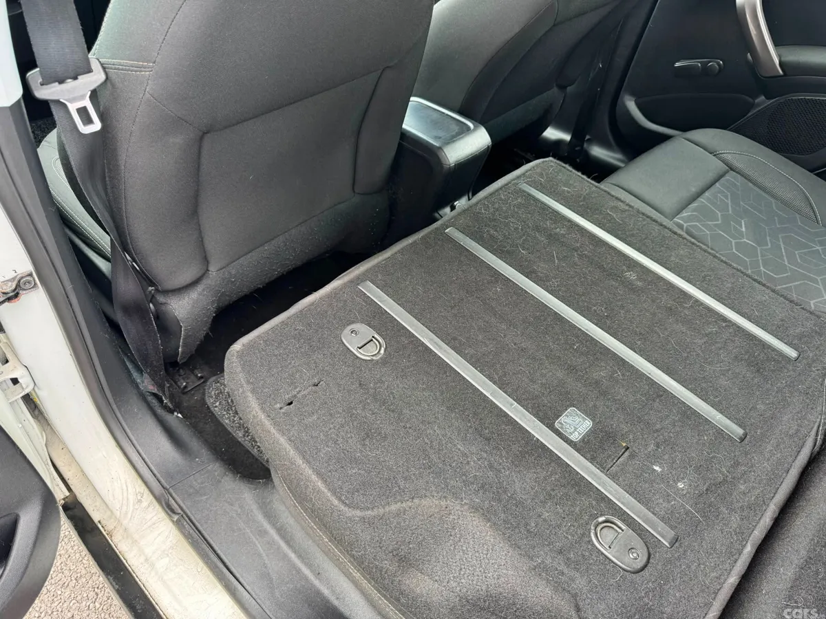 Peugeot 2008 SUV, Petrol, 2015, White