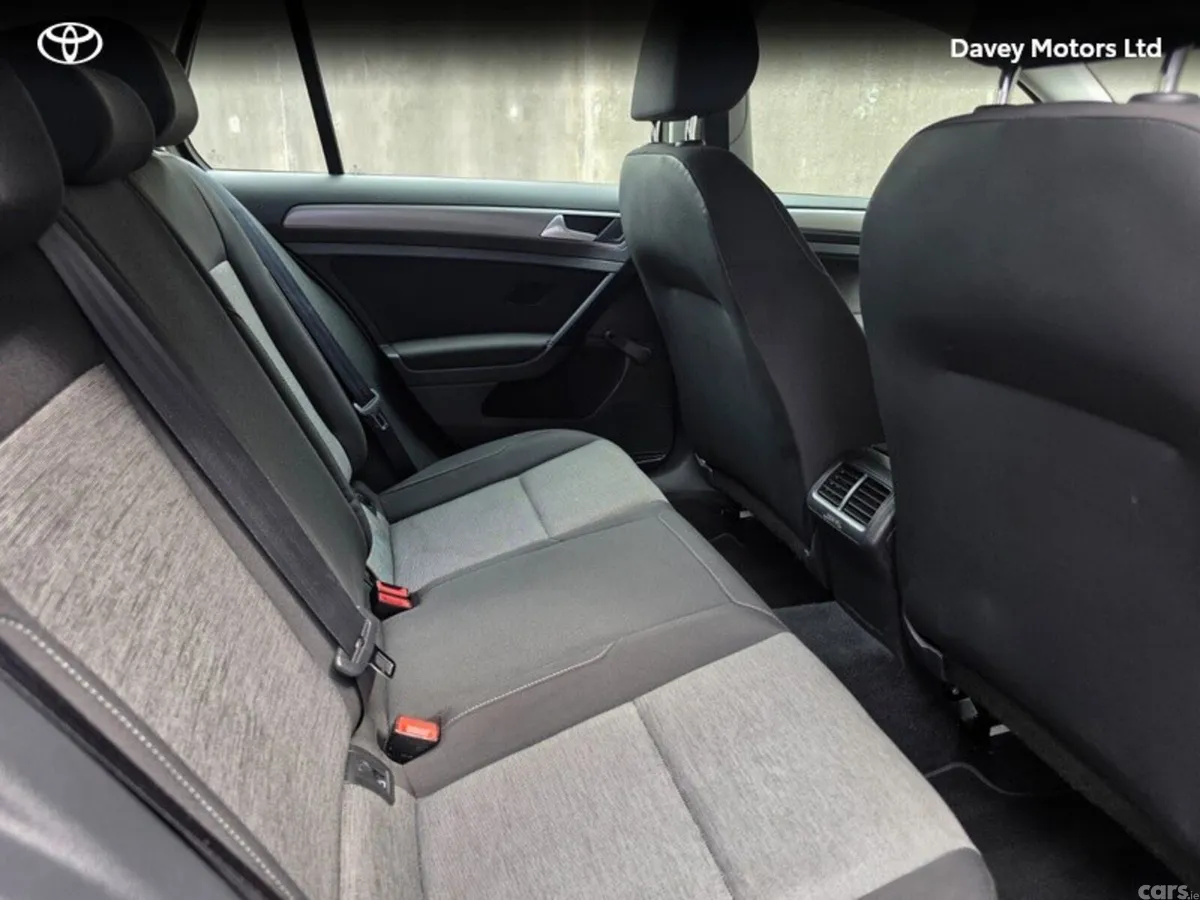 Volkswagen Golf Hatchback, Petrol, 2014, Grey