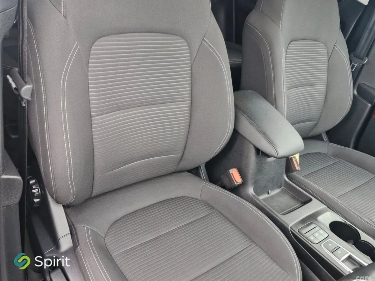 Ford Kuga SUV, Petrol Plug-in Hybrid, 2024, Black