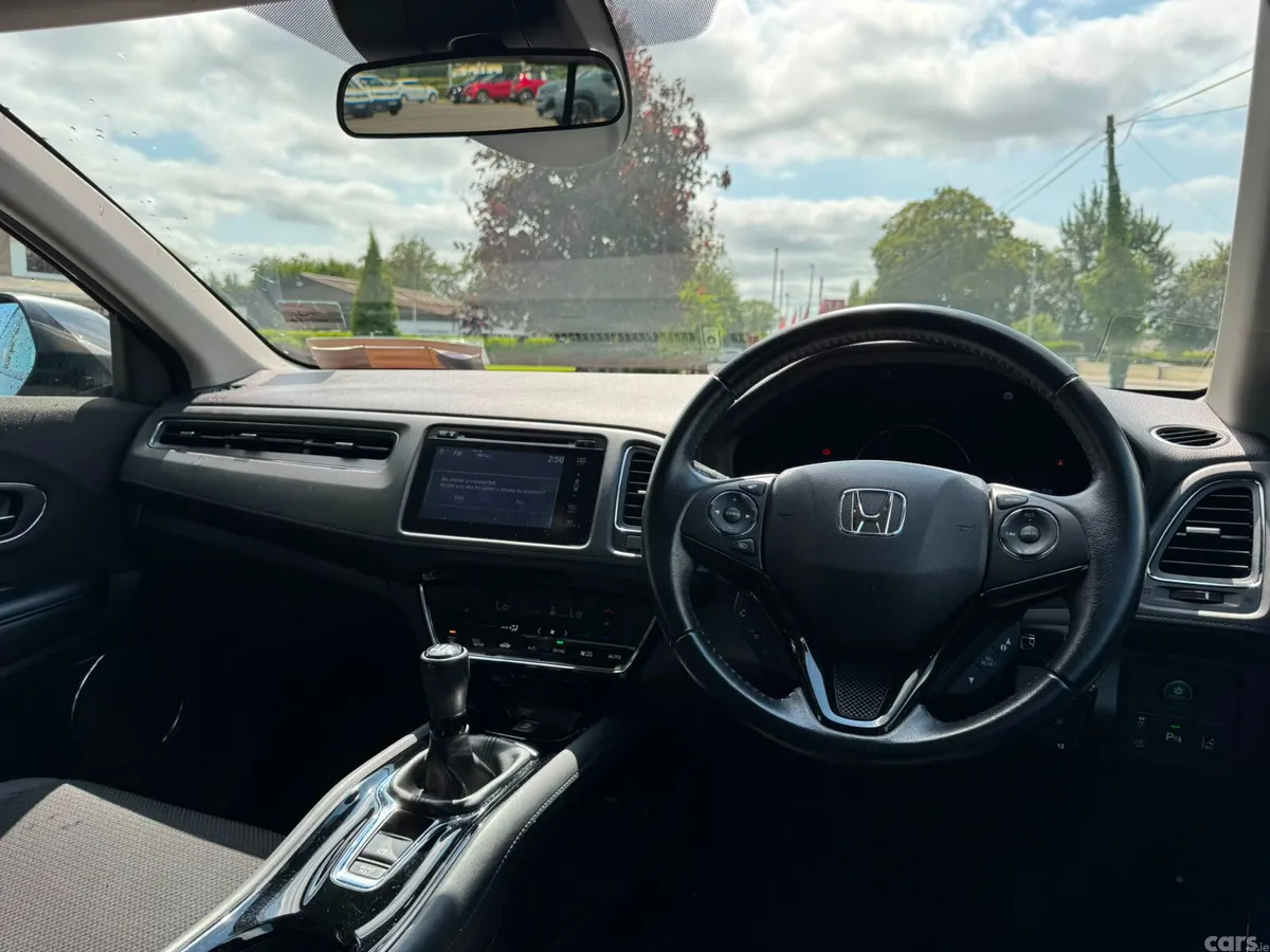 Honda HR-V SUV, Petrol, 2021, Grey