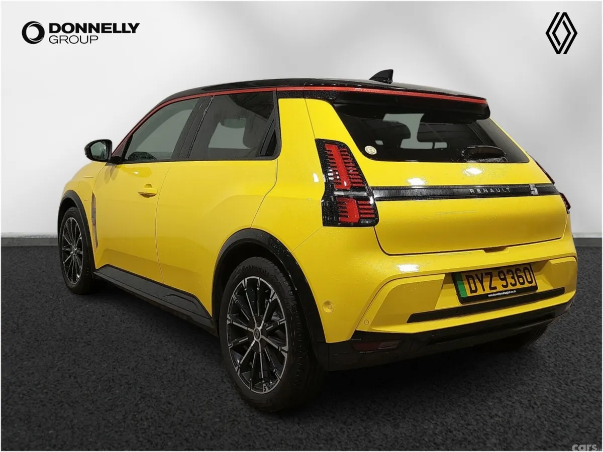 Renault 5 Hatchback, Electric, 2026, Yellow