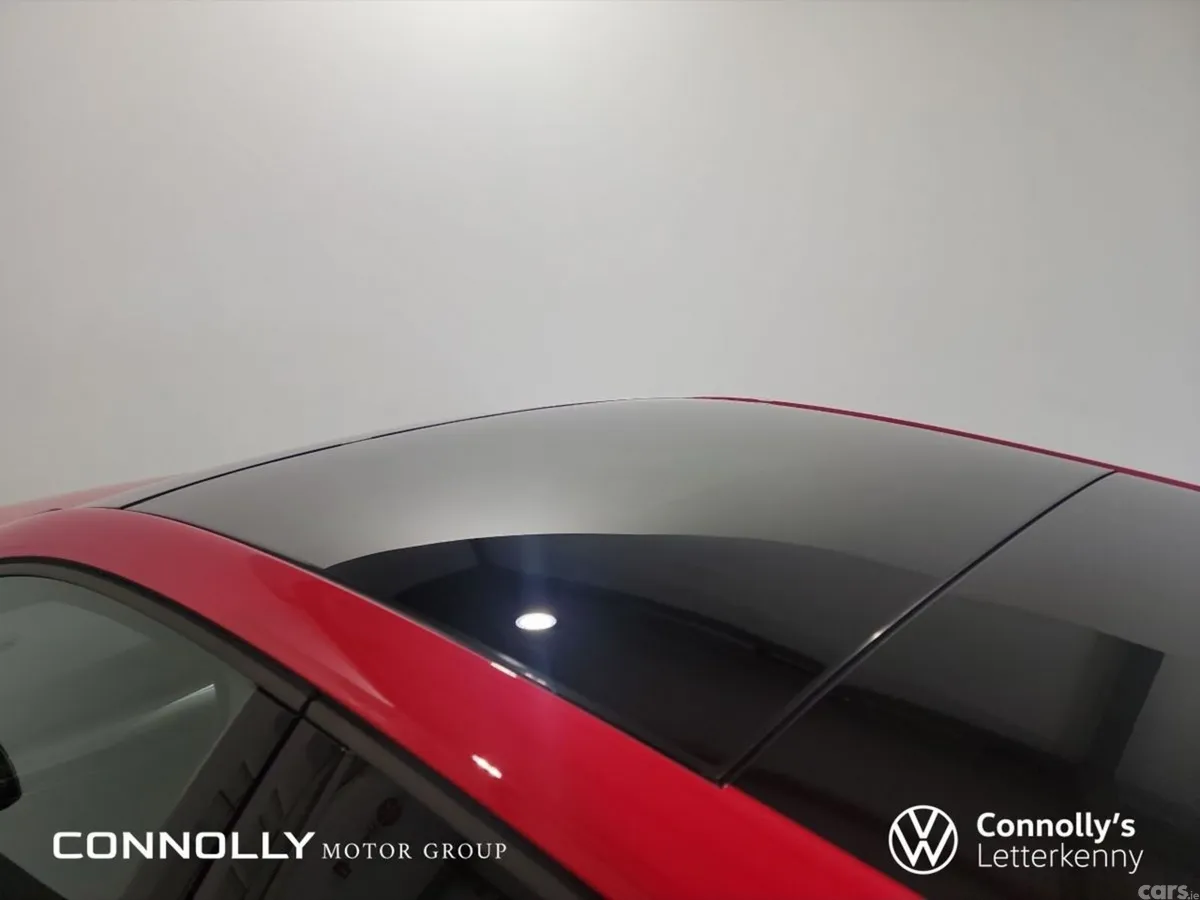 Volkswagen Golf Estate, Petrol, 2026, Red
