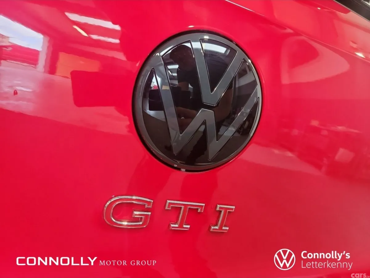 Volkswagen Golf Estate, Petrol, 2026, Red