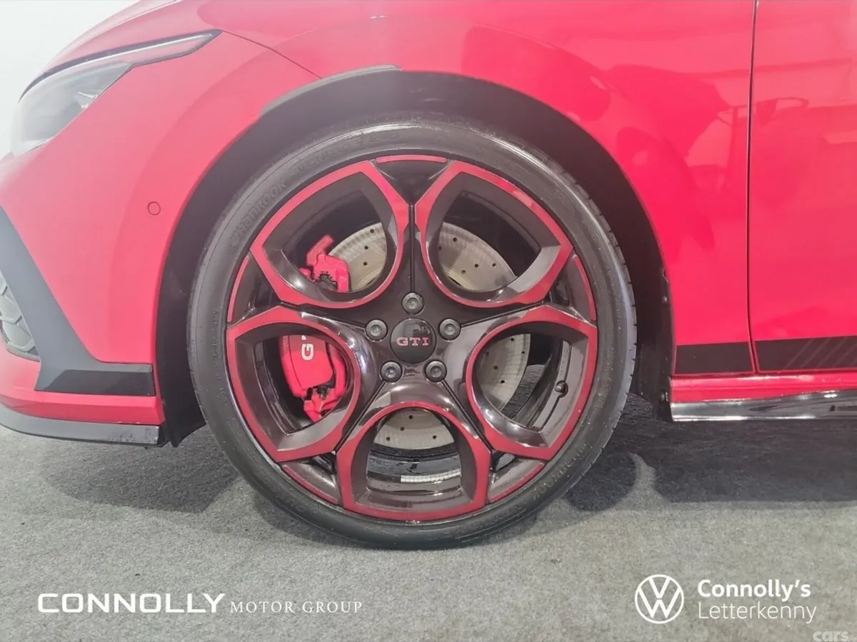 Volkswagen Golf Estate, Petrol, 2026, Red
