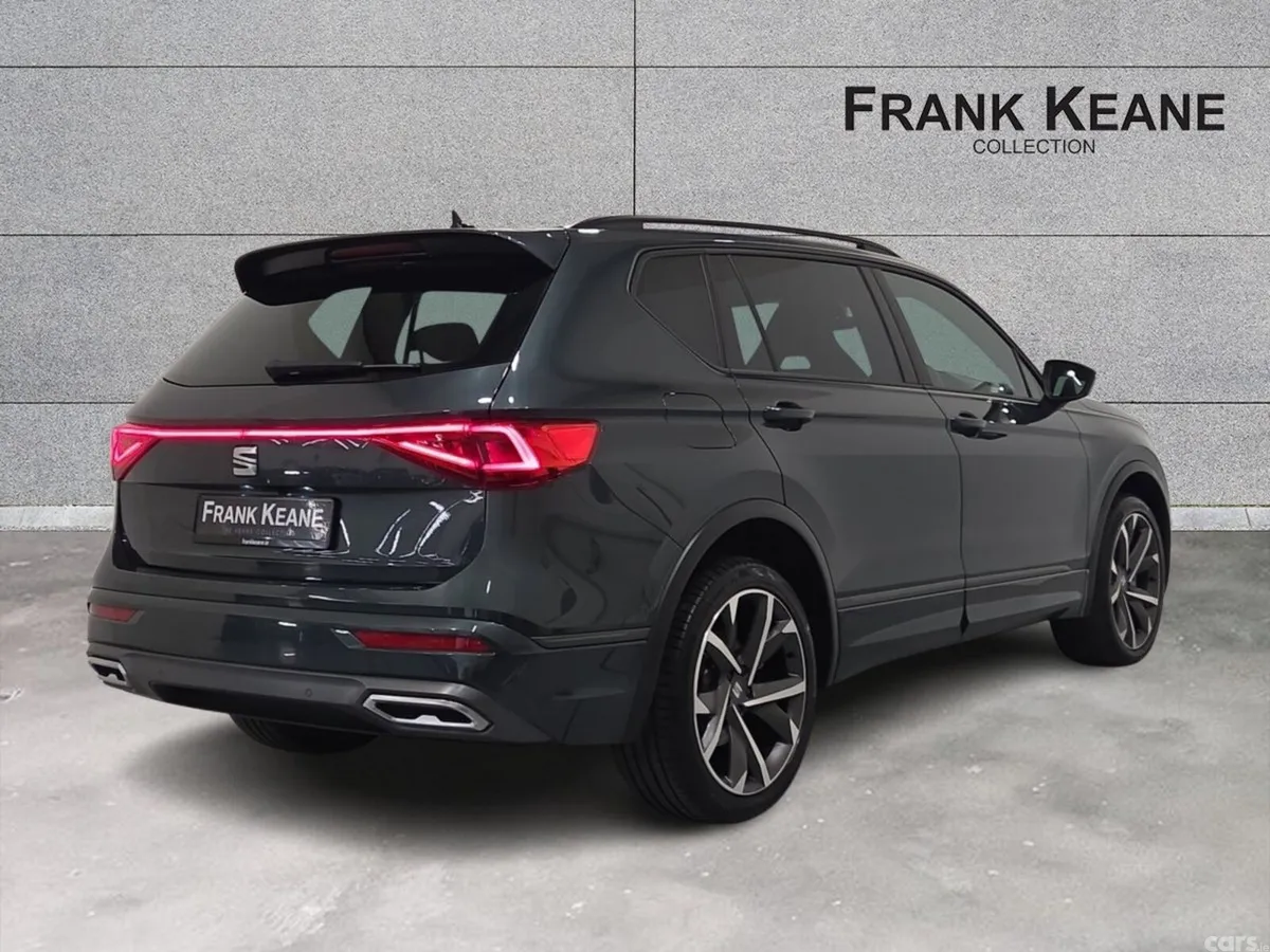 SEAT Tarraco Estate, Petrol, 2023, Green