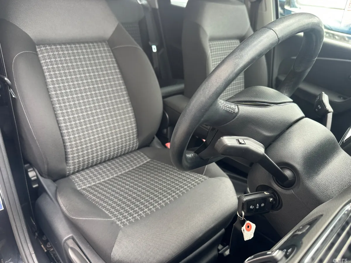 Volkswagen Polo Hatchback, Petrol, 2016, Black