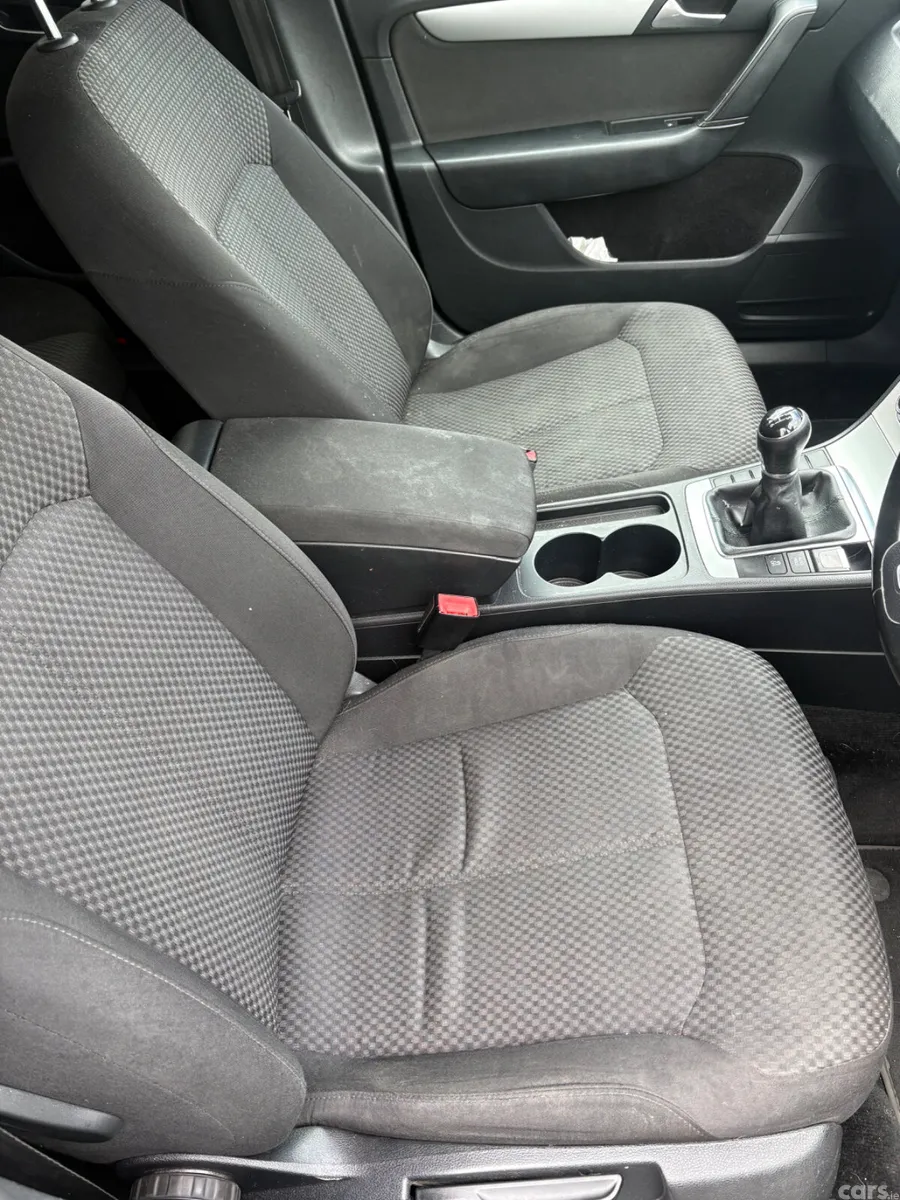 Volkswagen Passat Saloon, Diesel, 2014, Black