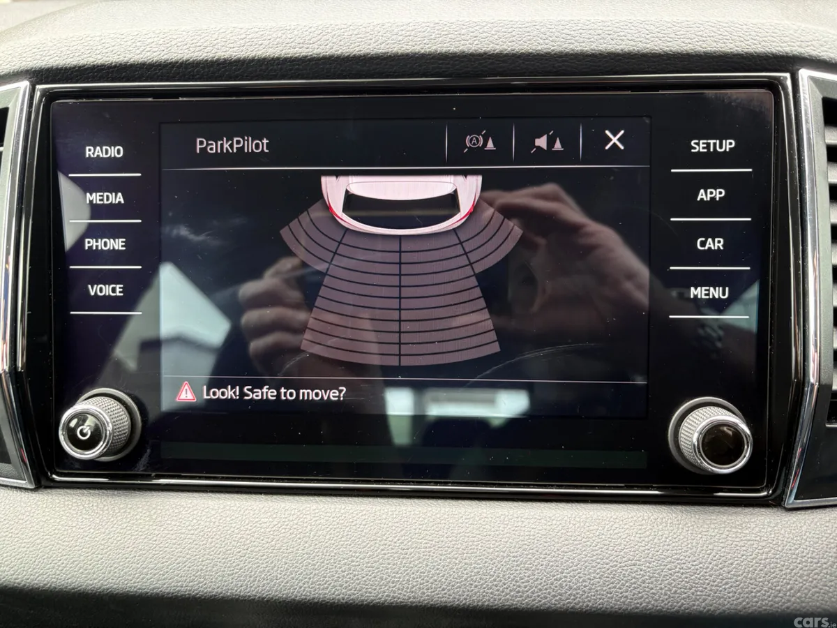 Skoda Karoq Estate/Jeep, Diesel, 2019, Grey