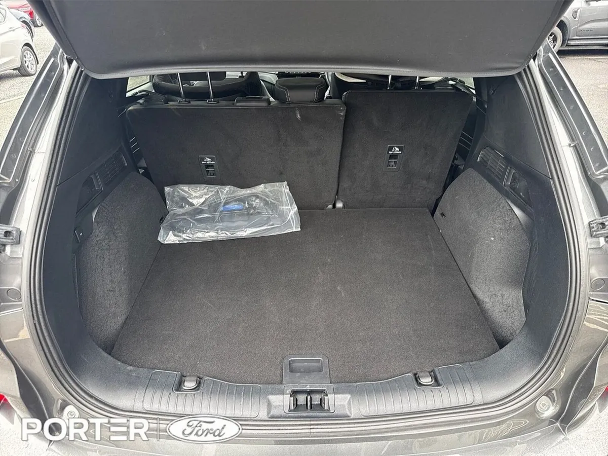 Ford Kuga SUV, Petrol Plug-in Hybrid, 2023, Grey