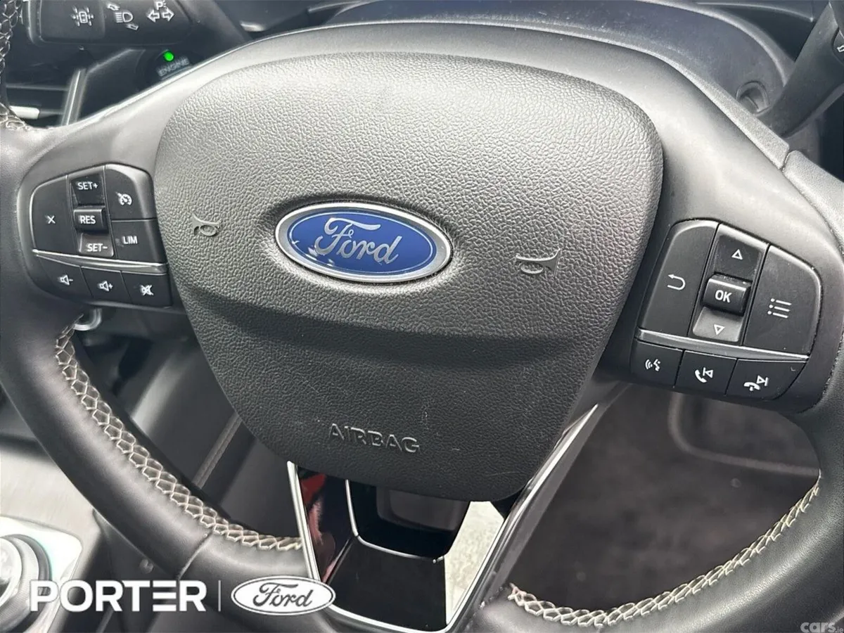 Ford Kuga SUV, Petrol Plug-in Hybrid, 2023, Grey