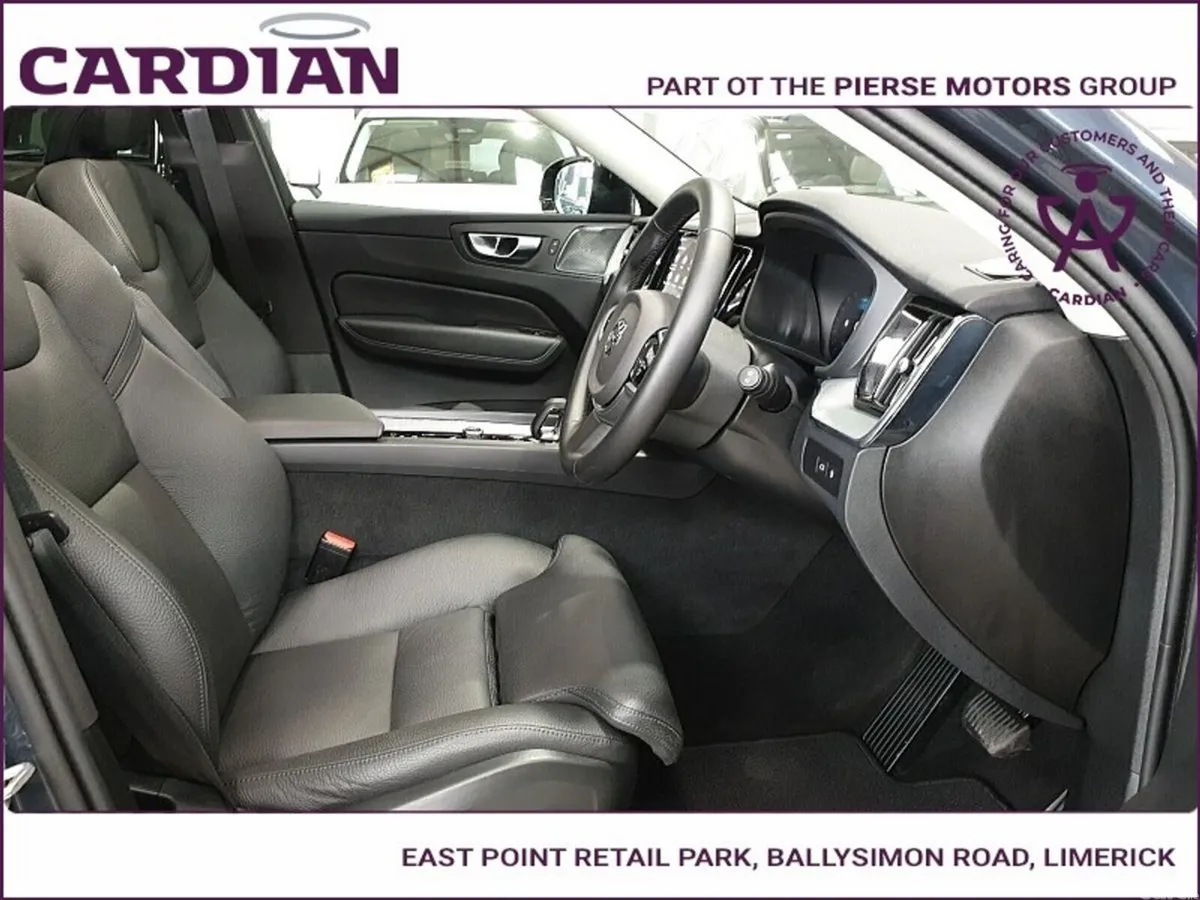 Volvo XC60 SUV, Petrol Hybrid, 2025, Blue