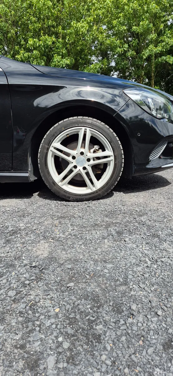 Mercedes-Benz CLA Estate, Petrol, 2017, Black