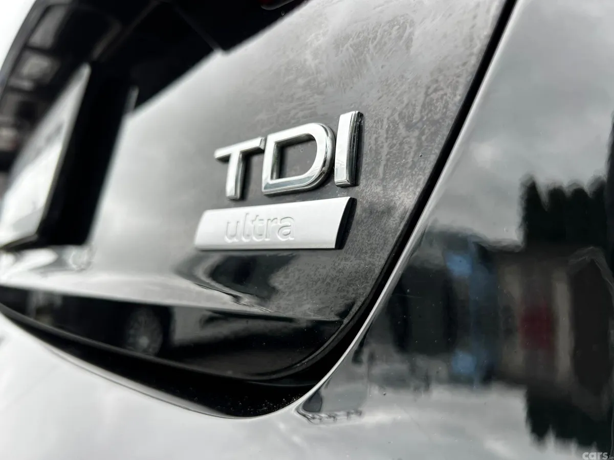 Audi A4 Saloon, Diesel, 2017, Black