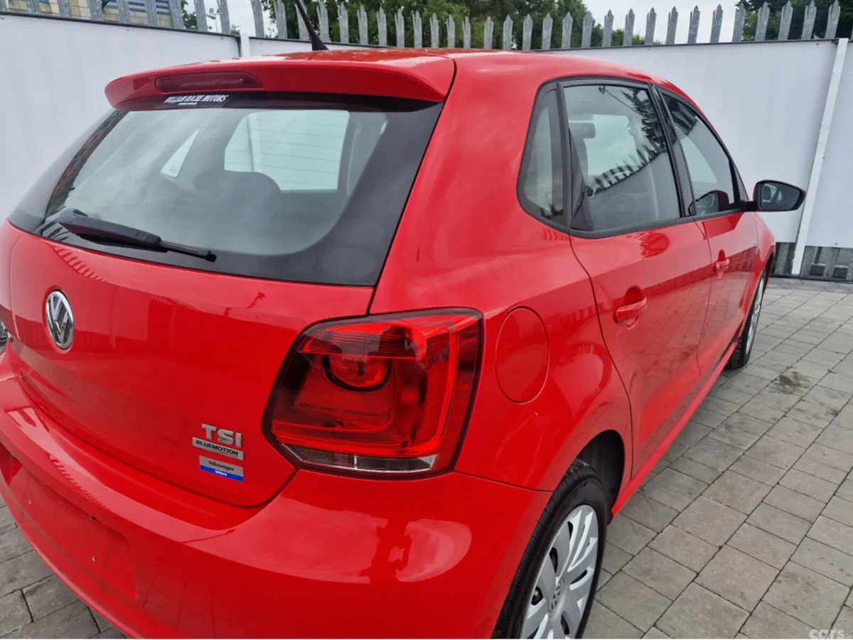 Volkswagen Polo Hatchback, Petrol, 2014, Red