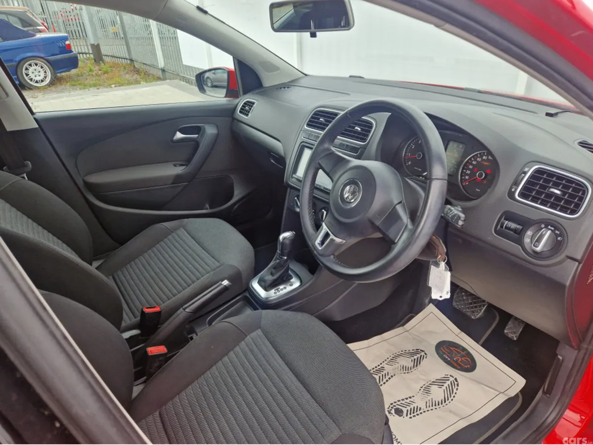 Volkswagen Polo Hatchback, Petrol, 2014, Red