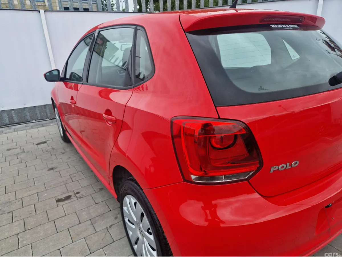 Volkswagen Polo Hatchback, Petrol, 2014, Red