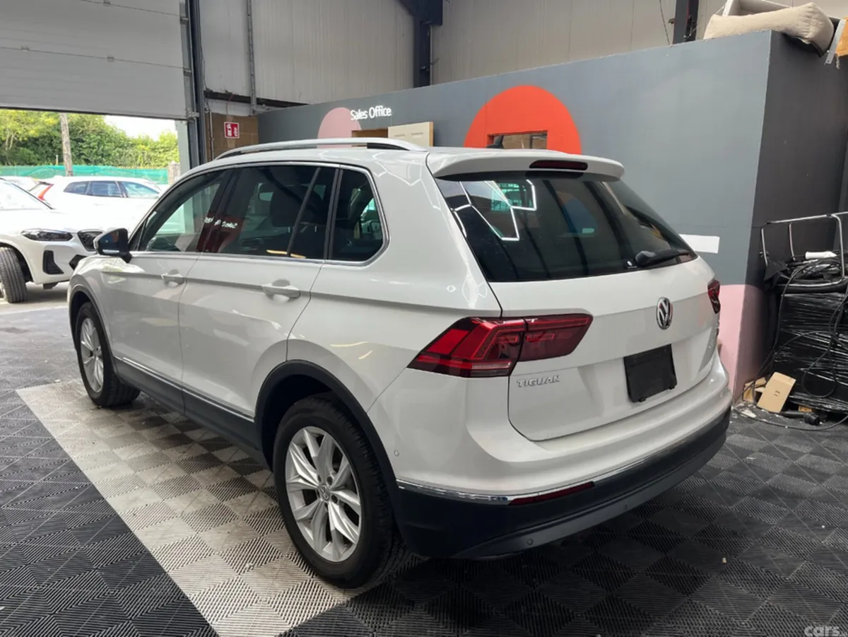 Volkswagen Tiguan SUV, Diesel, 2018, White