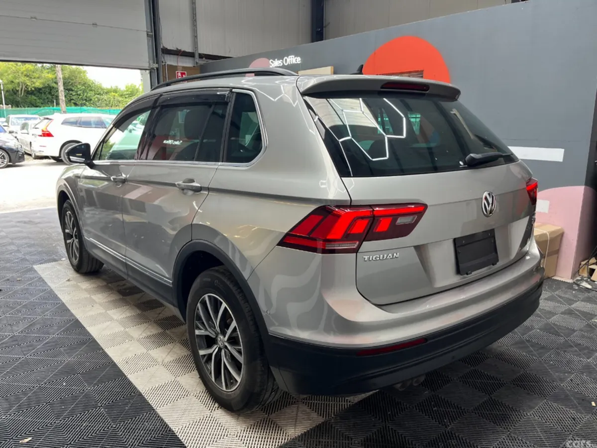 Volkswagen Tiguan SUV, Diesel, 2019, Silver