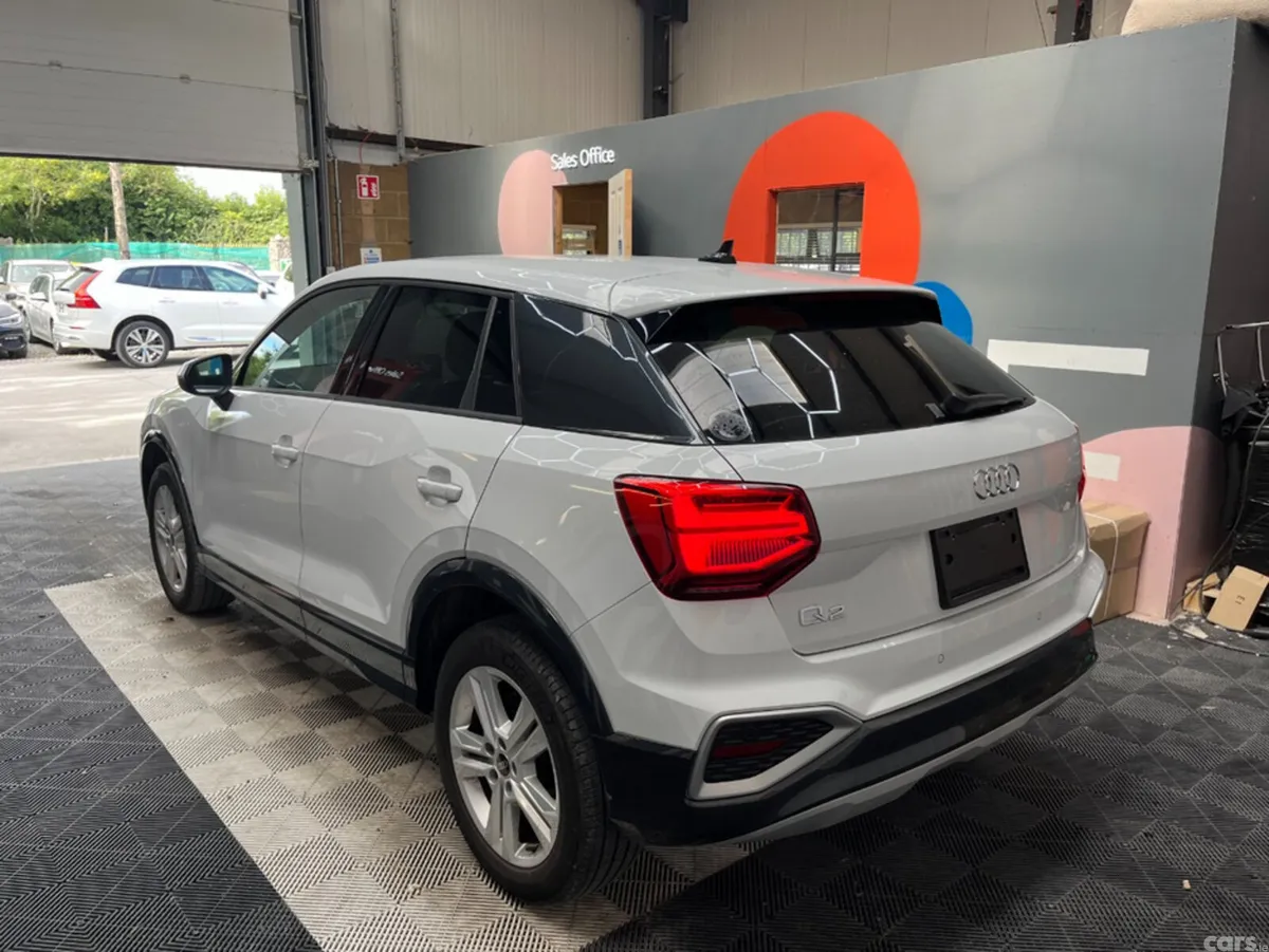 Audi Q2 SUV, Petrol, 2024, White