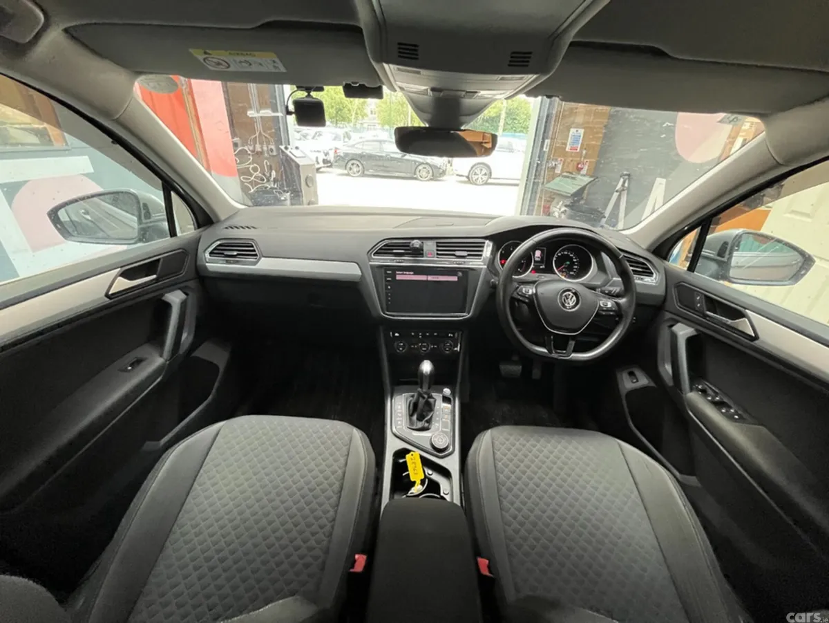 Volkswagen Tiguan SUV, Diesel, 2019, Silver