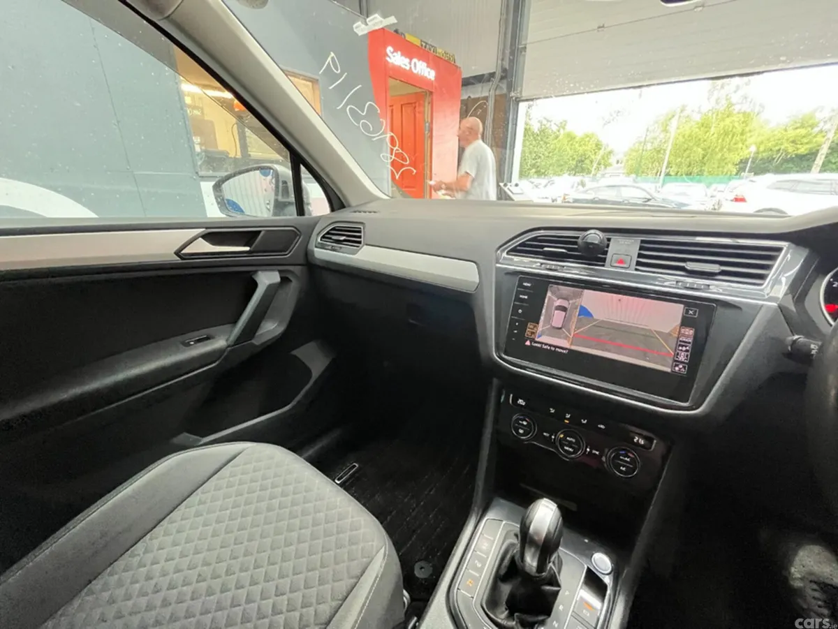 Volkswagen Tiguan SUV, Diesel, 2019, Silver