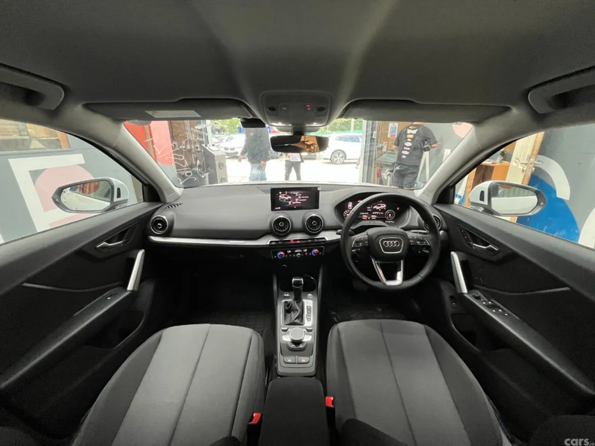 Audi Q2 SUV, Petrol, 2024, White