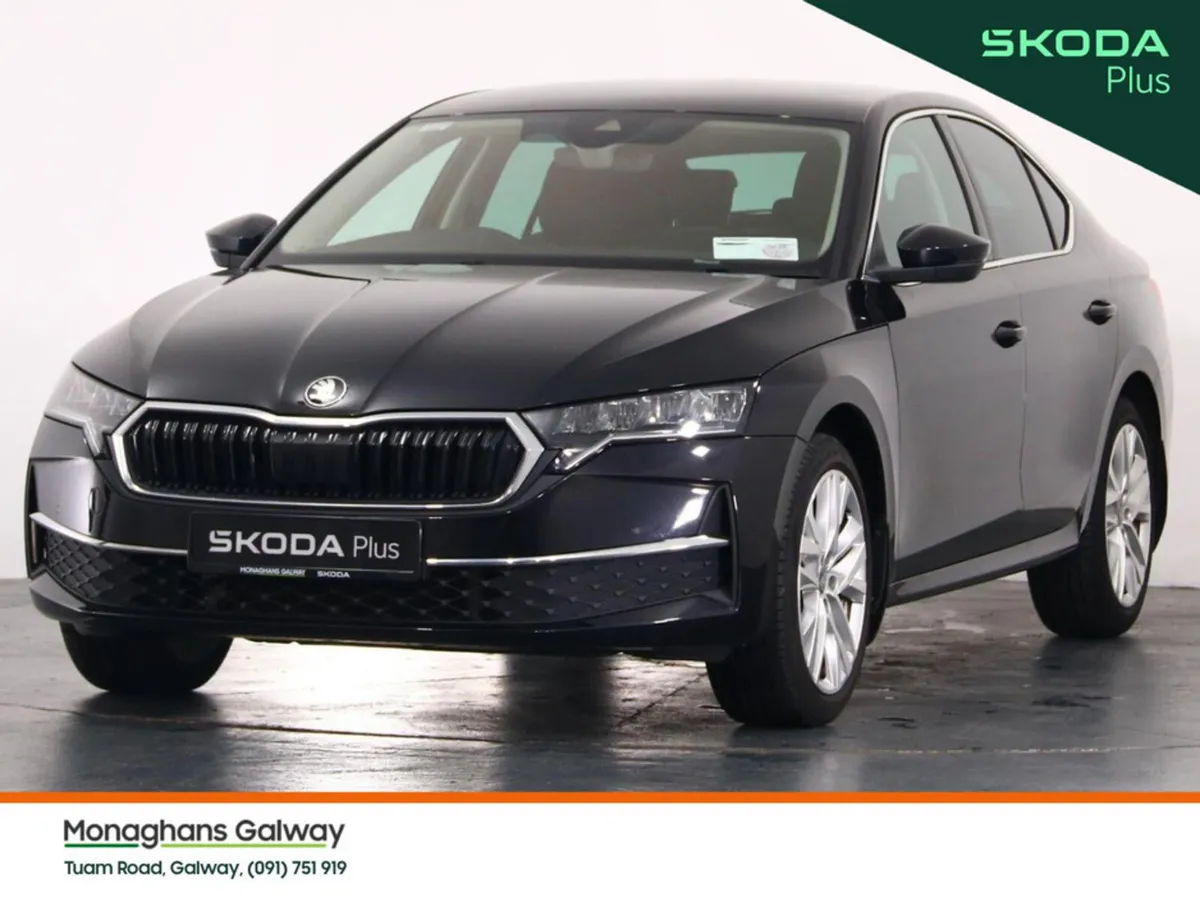 Skoda Octavia Hatchback, Diesel, 2026, Black