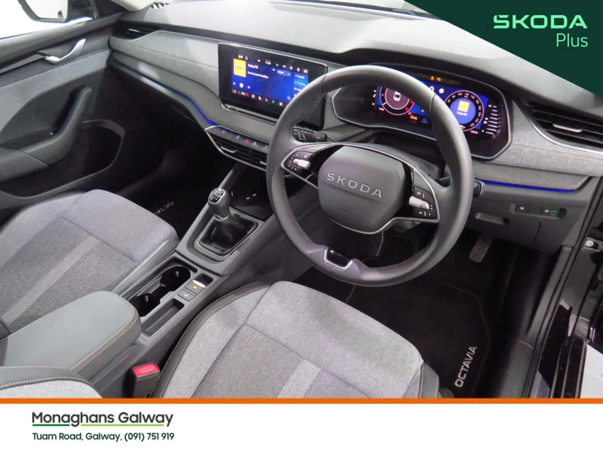 Skoda Octavia Hatchback, Diesel, 2026, Black
