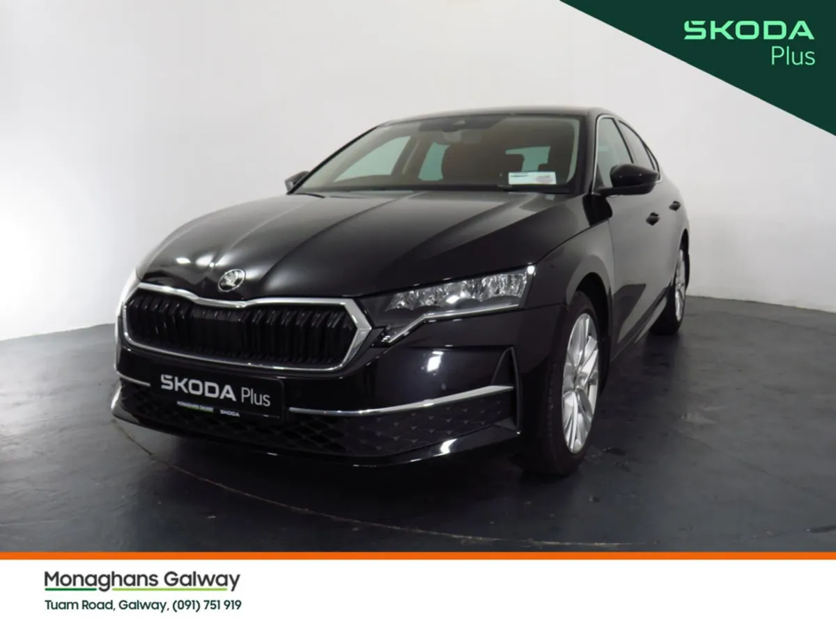 Skoda Octavia Hatchback, Diesel, 2026, Black