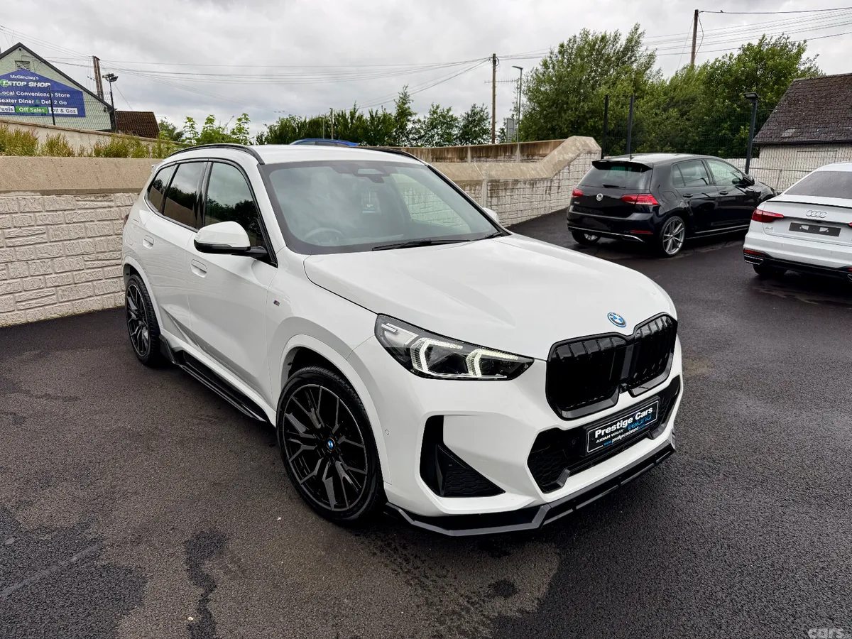 BMW X1 SUV, Petrol Hybrid, 2023, White
