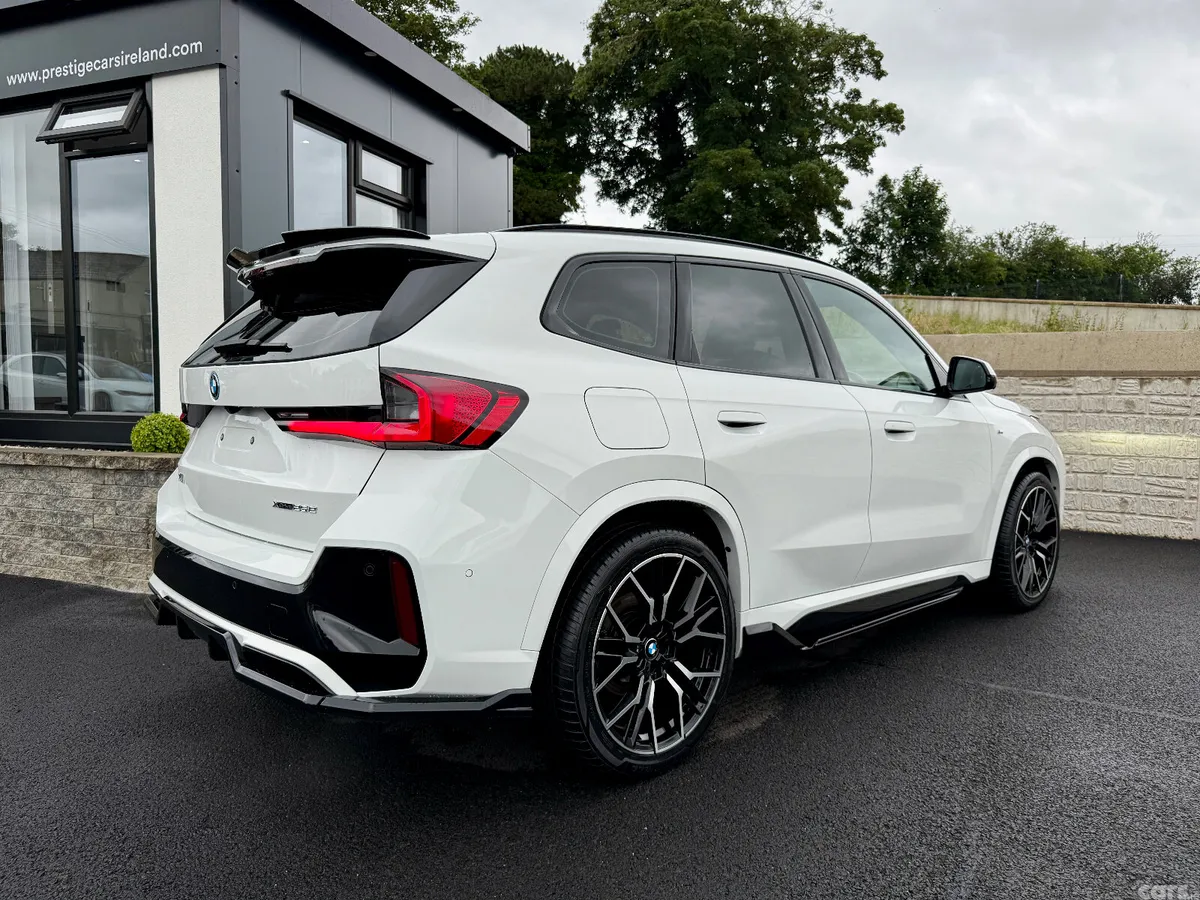 BMW X1 SUV, Petrol Hybrid, 2023, White
