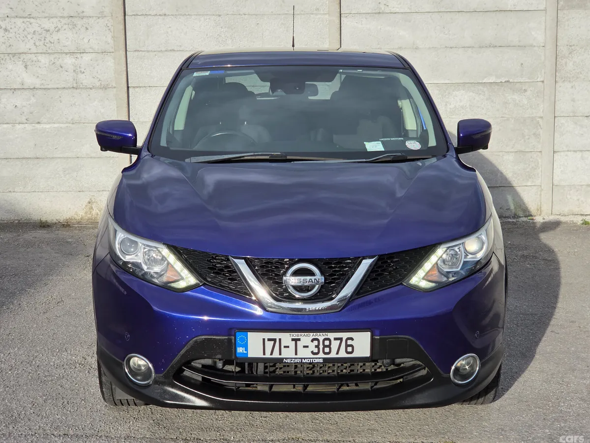 Nissan Qashqai SUV, Diesel, 2017, Blue