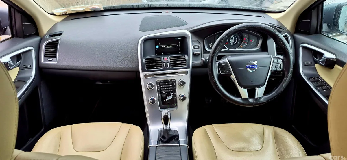 Volvo XC60 SUV, Diesel, 2016, Grey