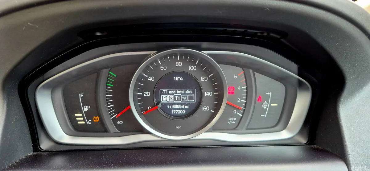 Volvo XC60 SUV, Diesel, 2016, Grey