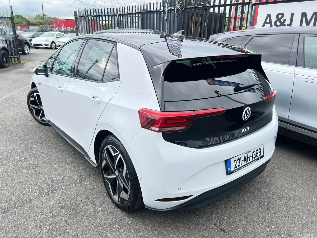 Volkswagen ID.3 Estate, Electric, 2023, White