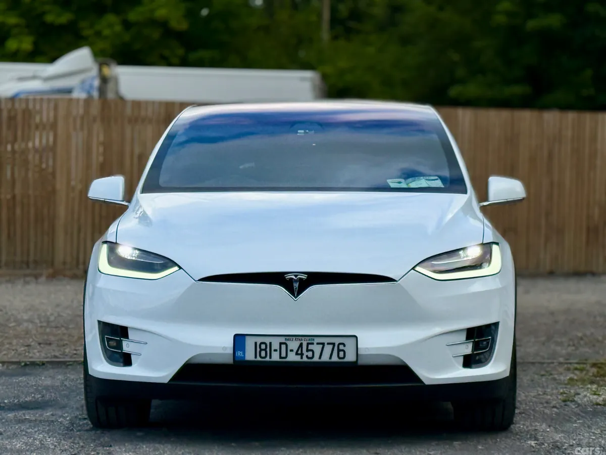 Tesla Model X Hatchback, Electric, 2018, White