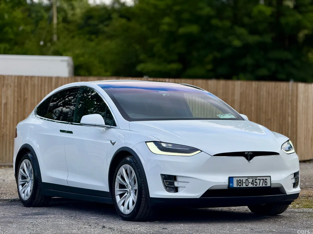 Tesla Model X Hatchback, Electric, 2018, White
