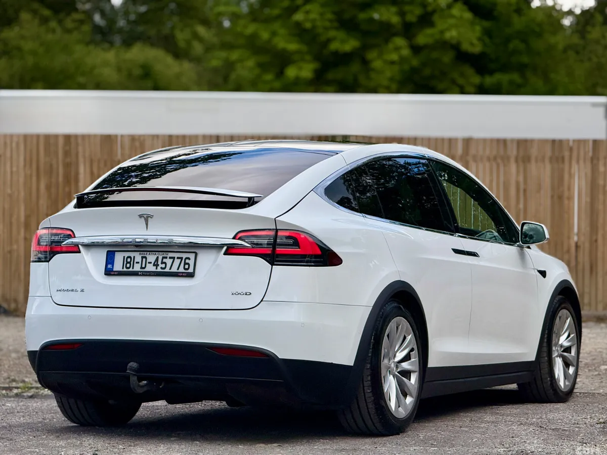 Tesla Model X Hatchback, Electric, 2018, White