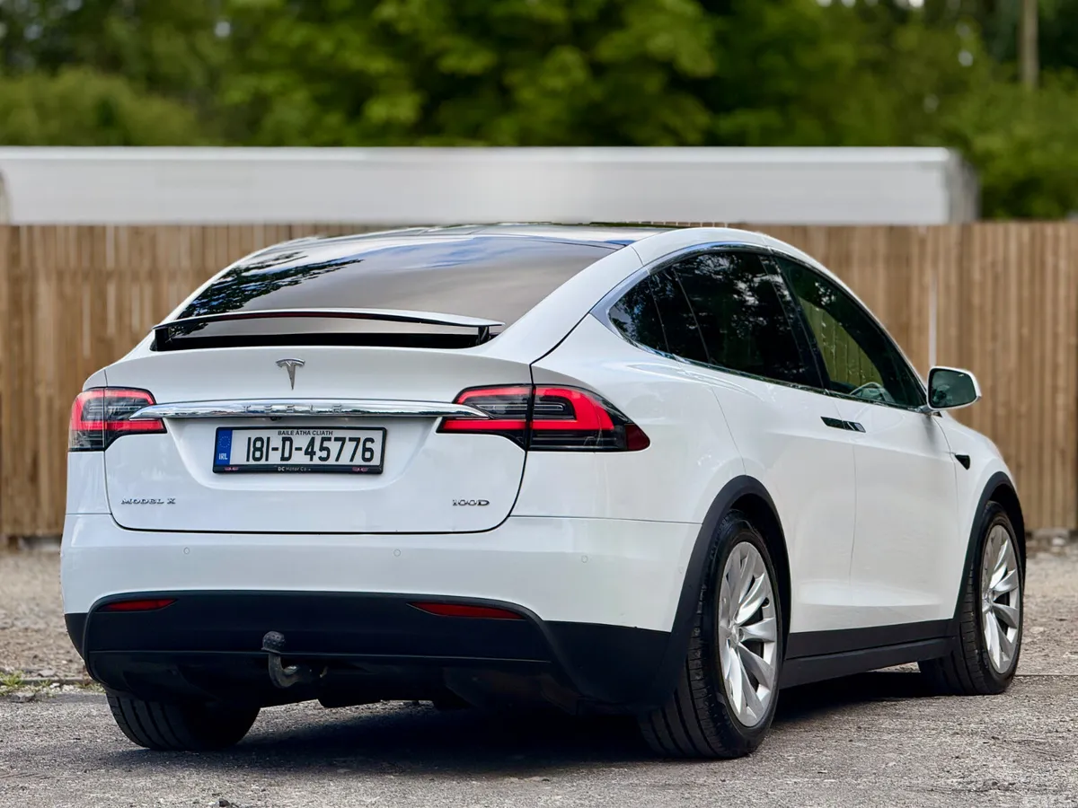 Tesla Model X Hatchback, Electric, 2018, White