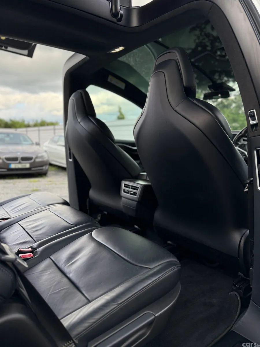 Tesla Model X Hatchback, Electric, 2018, White