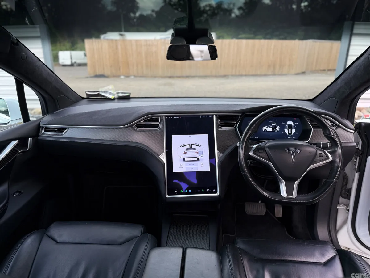 Tesla Model X Hatchback, Electric, 2018, White
