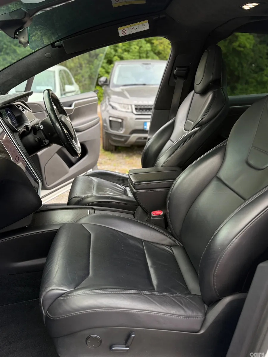 Tesla Model X Hatchback, Electric, 2018, White